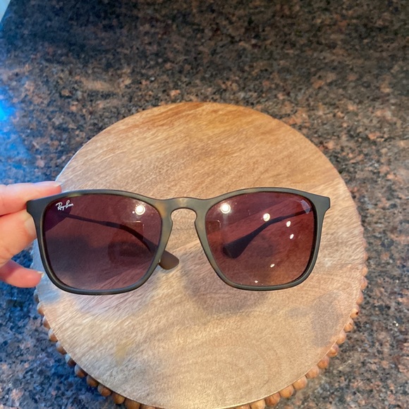 Ray Ban sunglasses - Picture 3 of 10